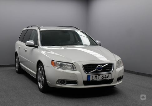 Volvo V70, 2010