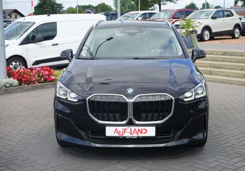 BMW 218, 2022 3