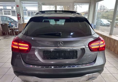 Mercedes-Benz GLA 180, 2018