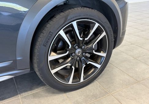 Volvo V90 Cross Country, 2019