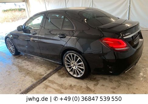 Mercedes-Benz C 300, 2020