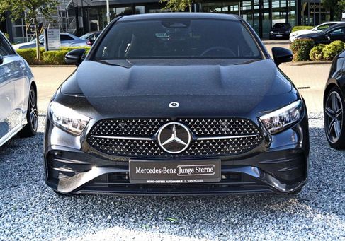 Mercedes-Benz A 200, 2025