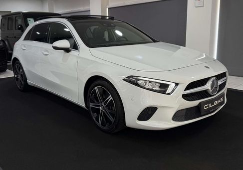 Mercedes-Benz A 200, 2021