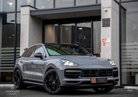 Porsche Cayenne, 2022