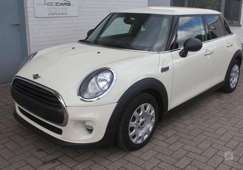 MINI, 2015