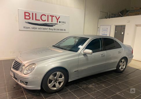 Mercedes-Benz E 200, 2007