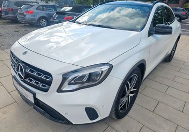 Mercedes-Benz GLA 220, 2019