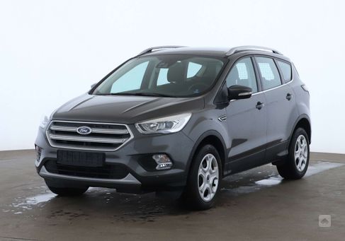 Ford Kuga, 2019