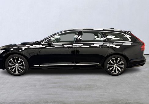 Volvo V90, 2022