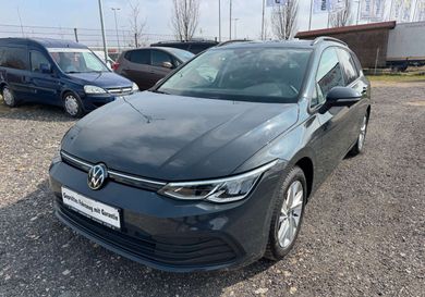 Volkswagen Golf, 2023