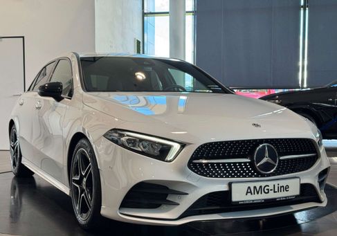 Mercedes-Benz A 200, 2022