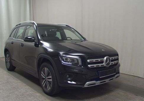 Mercedes-Benz GLB 200, 2021