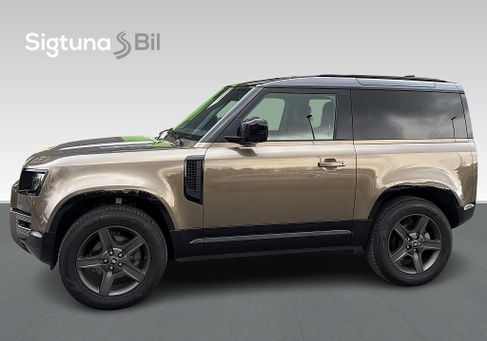 Land Rover Defender, 2022