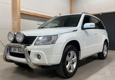 Suzuki Grand Vitara, 2011