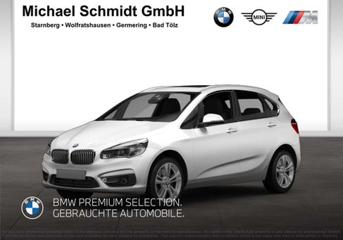 BMW 216, 2021