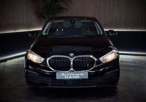 BMW 118, 2020