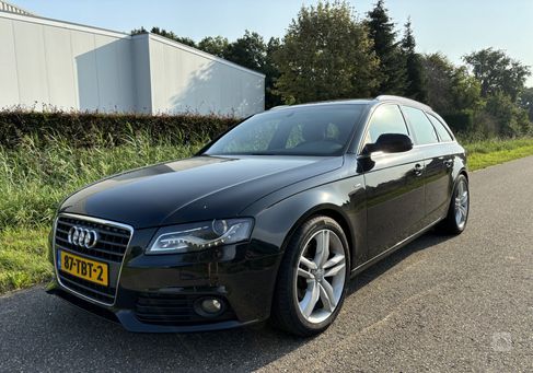 Audi A4, 2012