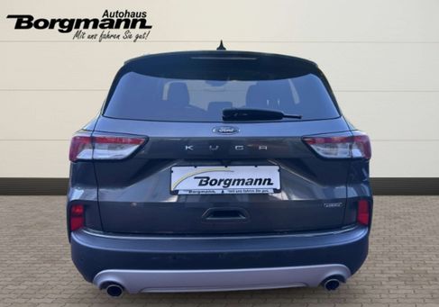 Ford Kuga, 2022