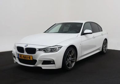 BMW 318, 2018