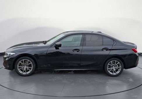 BMW 320, 2023 3