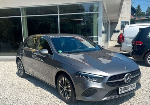 Mercedes-Benz A 200, 2023