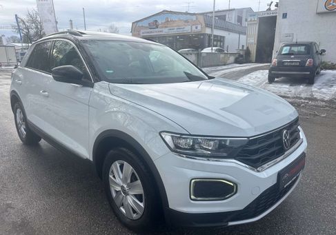 Volkswagen T-Roc, 2022