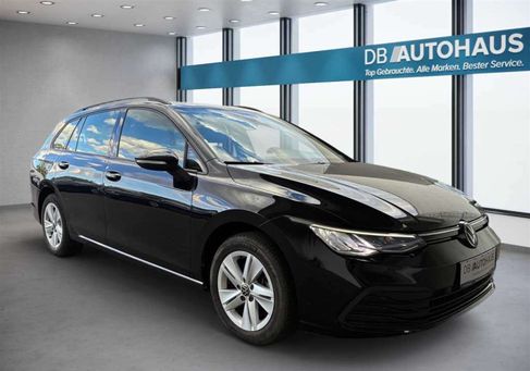 Volkswagen Golf, 2024