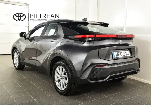 Toyota C-HR, 2025 3