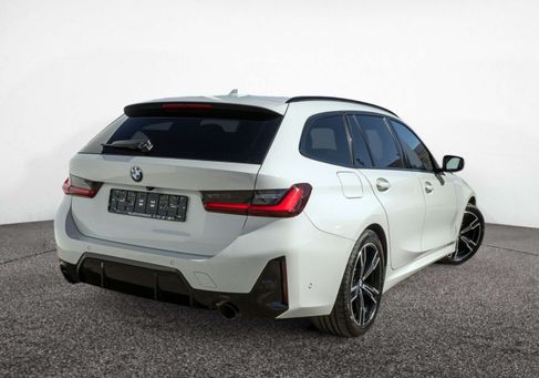 BMW 318, 2022