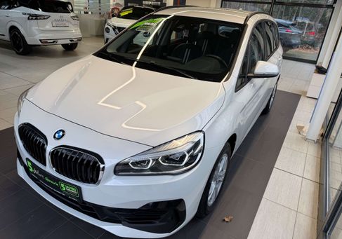 BMW 218, 2019