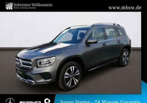 Mercedes-Benz GLB 200, 2022
