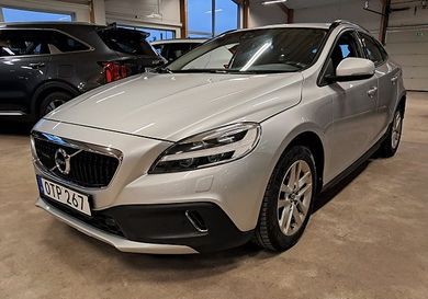 Volvo V40 Cross Country, 2018