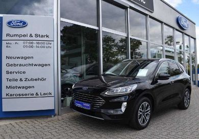 Ford Kuga, 2021