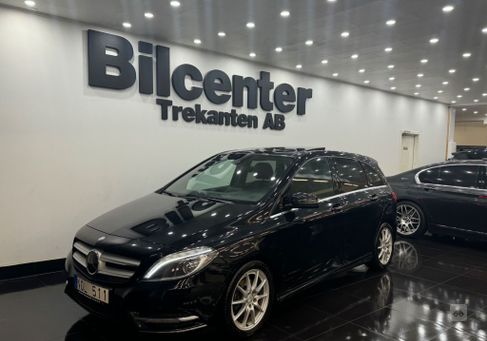 Mercedes-Benz B 200, 2013