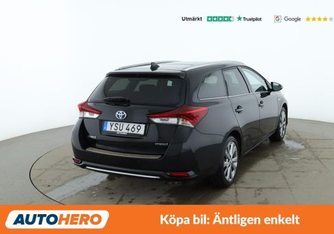 Toyota Auris Touring Sports, 2017