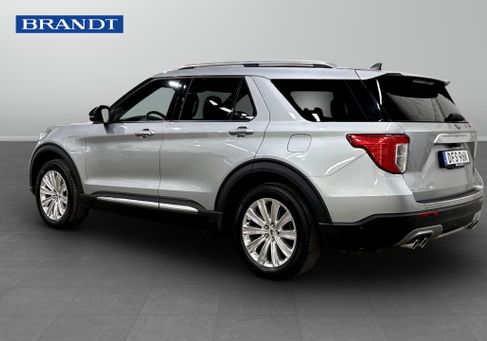 Ford Explorer, 2022