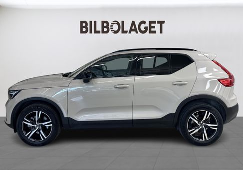 Volvo XC40, 2025 2