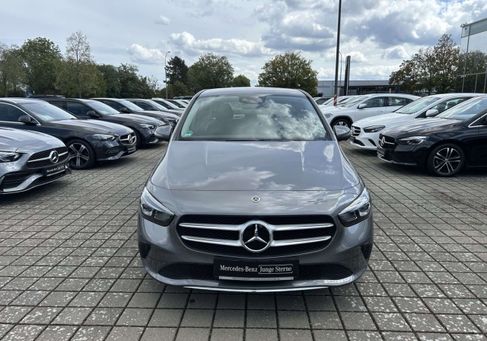 Mercedes-Benz B 250, 2021 3