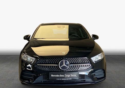 Mercedes-Benz A 200, 2022
