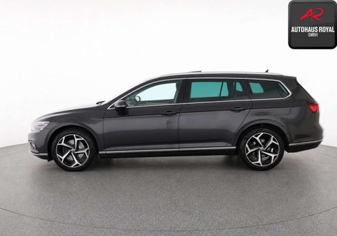 Volkswagen Passat, 2021