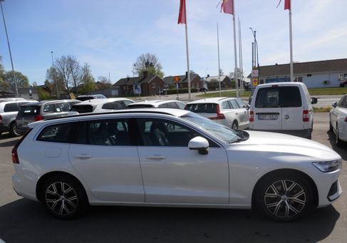 Volvo V60, 2024