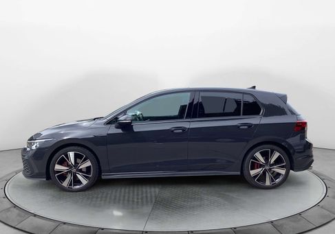 Volkswagen Golf, 2024 3