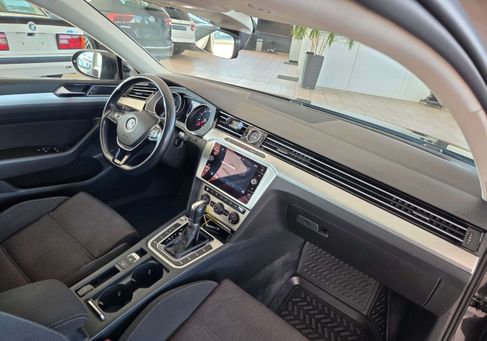 Volkswagen Passat Variant, 2018 3