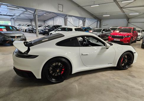 Porsche, 2022