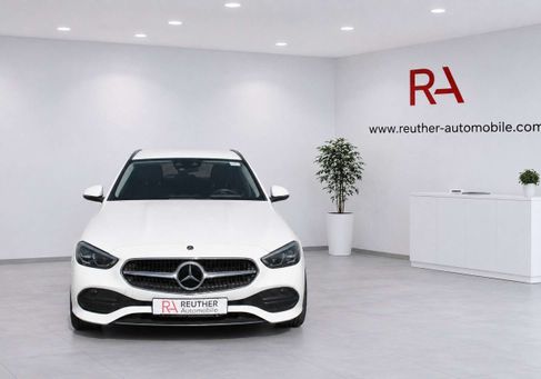 Mercedes-Benz C 200, 2022