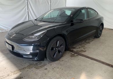 Tesla Model 3, 2022