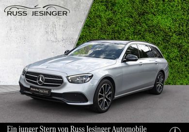 Mercedes-Benz E 300, 2023