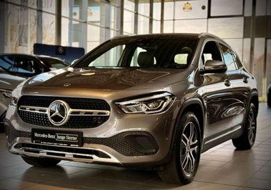Mercedes-Benz GLA 250, 2021