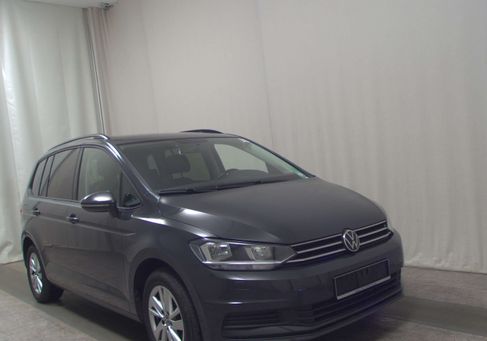 Volkswagen Touran, 2021