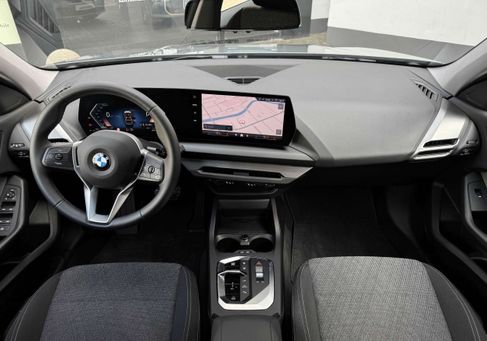 BMW 120, 2025